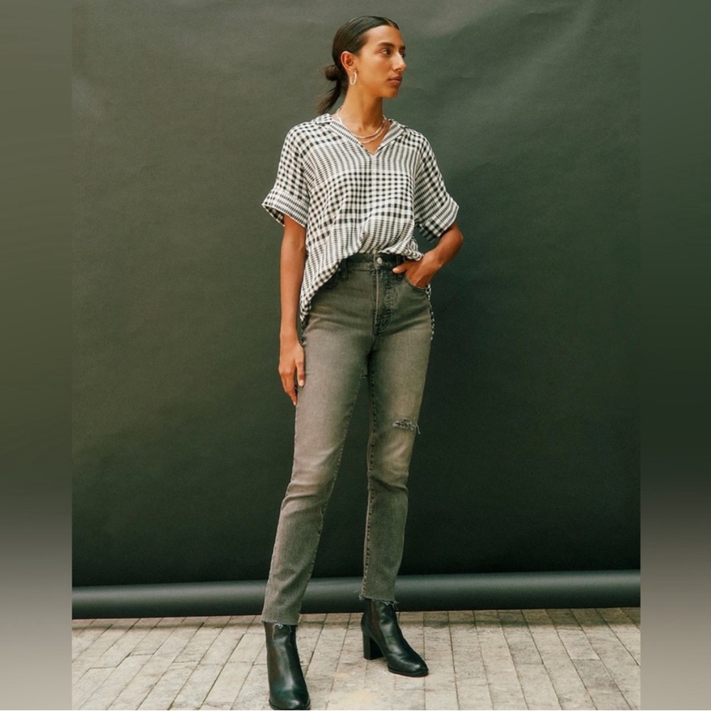 Madewell The Perfect Vintage Jean in Cosner Wash: Knee-Rip Edition 26